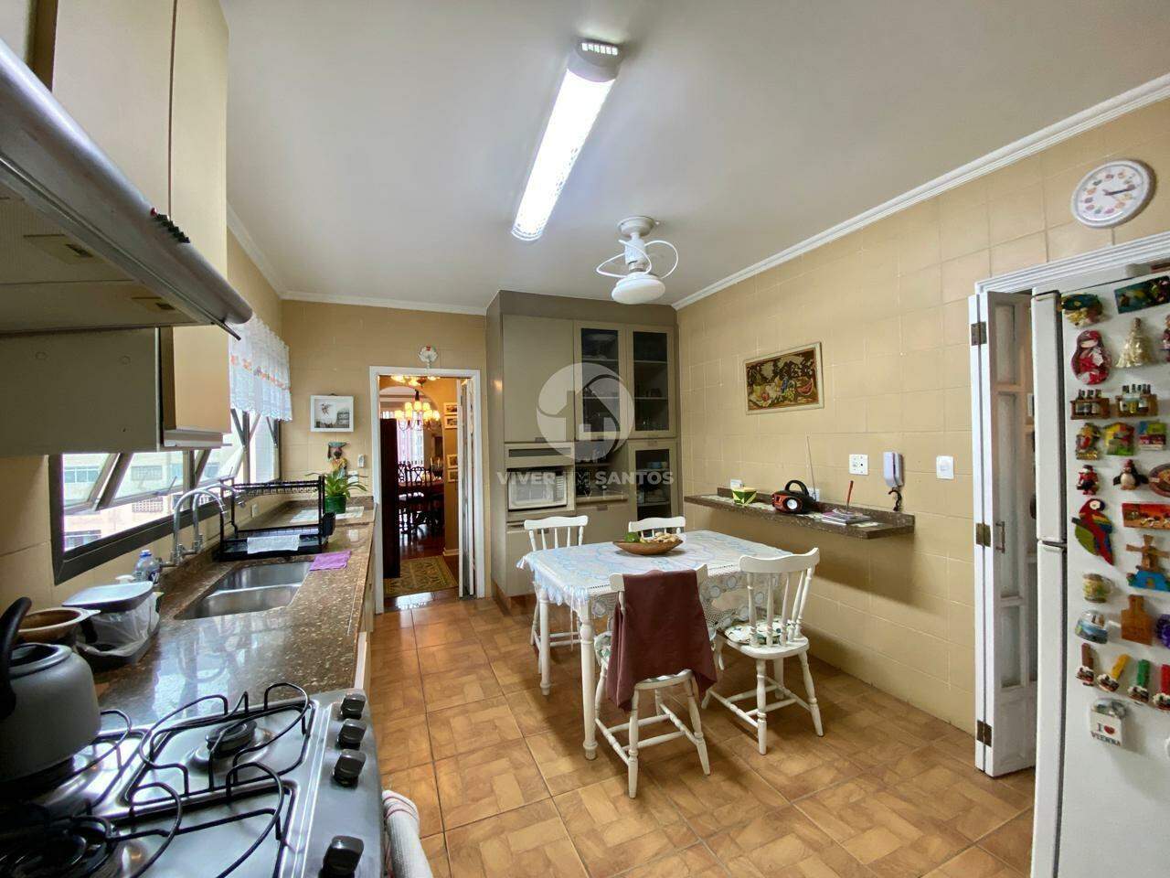 Apartamento de três dormitórios (uma suíte) com duas vagas demarcadas na Pompeia em Pompéia, Santos — foto 9