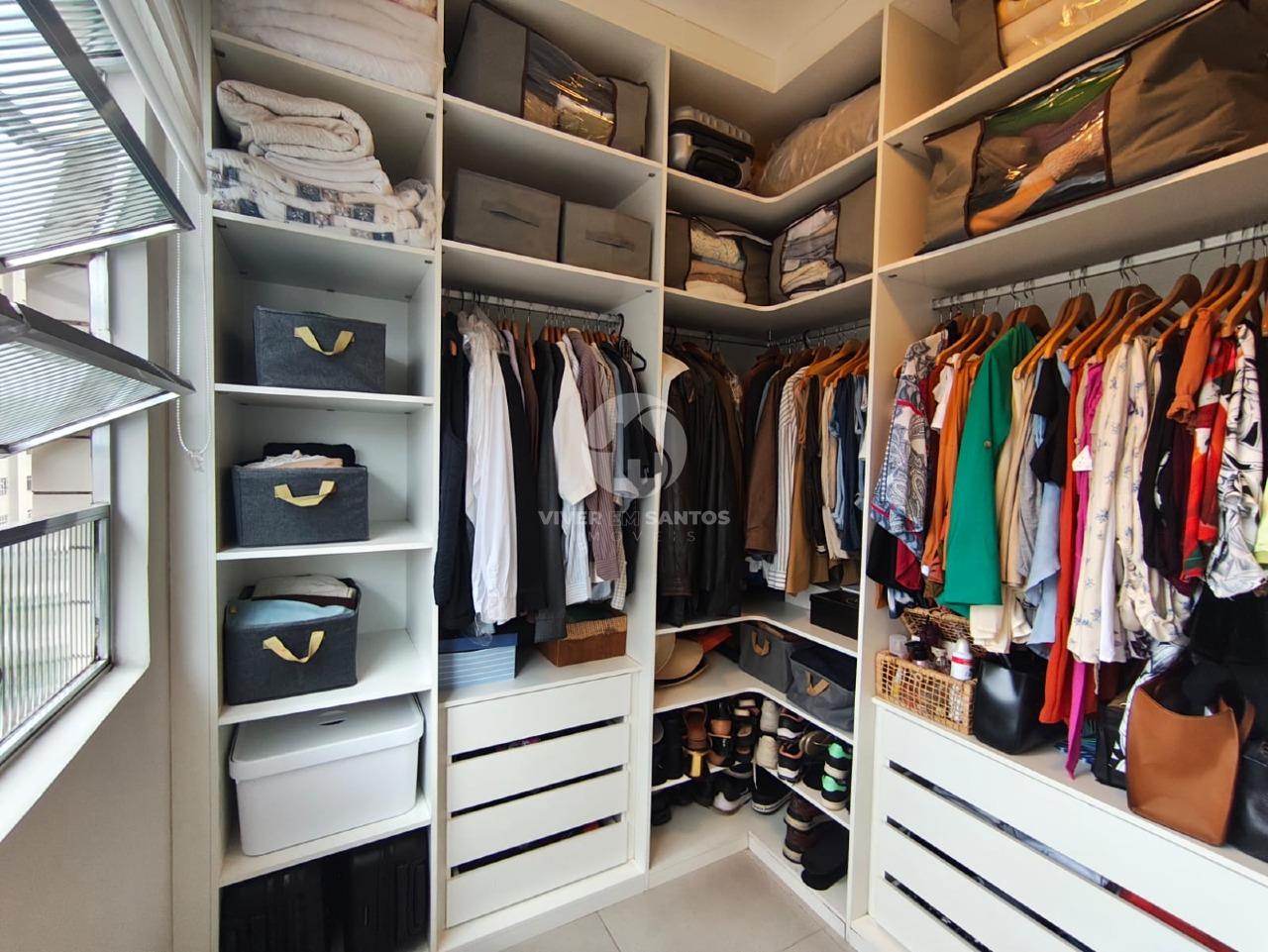 Apartamento 3 dormitórios com suíte e closet Reformado- Santos em Gonzaga, Santos — foto 16