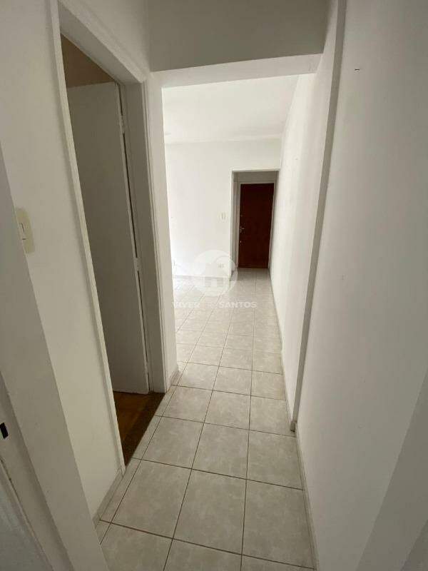 01 DORMITÓRIO A VENDA NA QUADRA DA PRAIA COM VISTA MAR LATERAL - GONZAGA em Gonzaga, Santos — foto 2