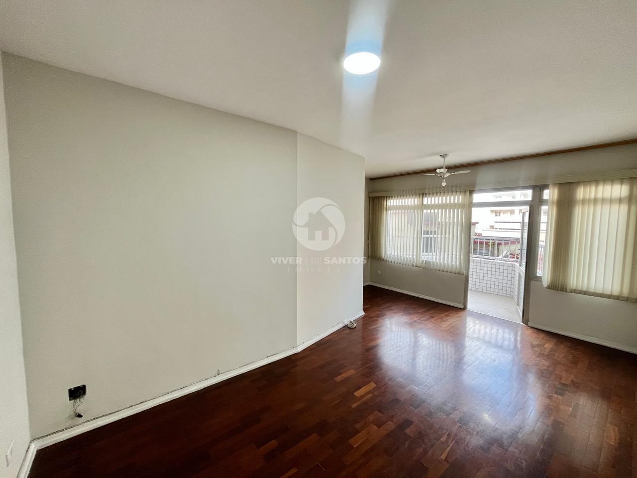 Apartamento à venda no Gonzaga | Varanda na avenida da praia | 2 dorm + dependência-vaga demarcada em Gonzaga, Santos — foto 2