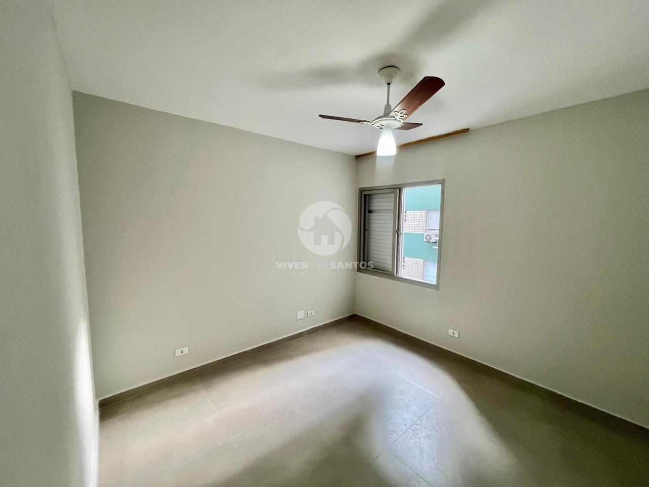 Apartamento à venda no Gonzaga | Varanda na avenida da praia | 2 dorm + dependência-vaga demarcada em Gonzaga, Santos — foto 13