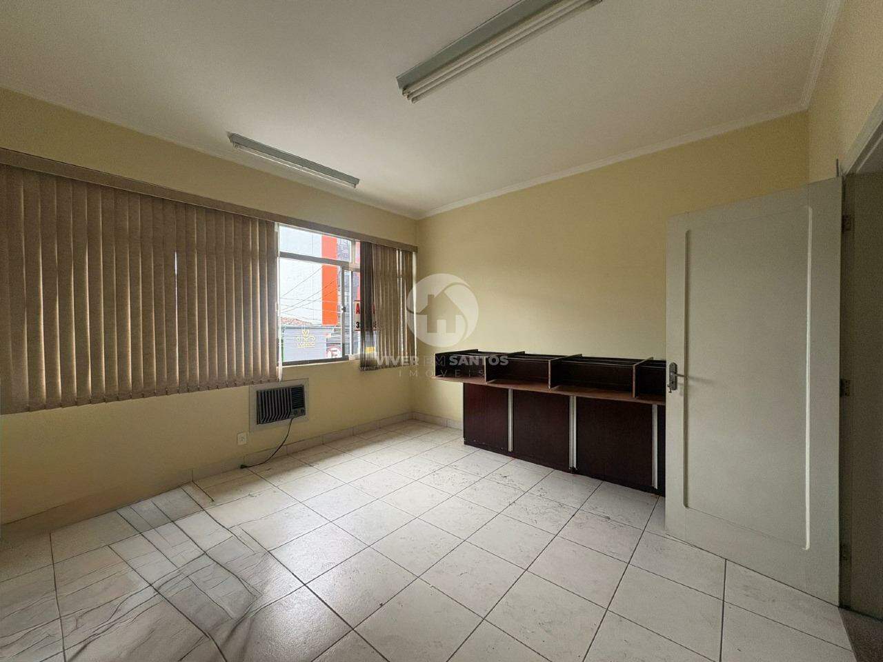 CASA À VENDA – ÓTIMA LOCALIZAÇÃO EM SANTOS em Vila Mathias, Santos — foto 4