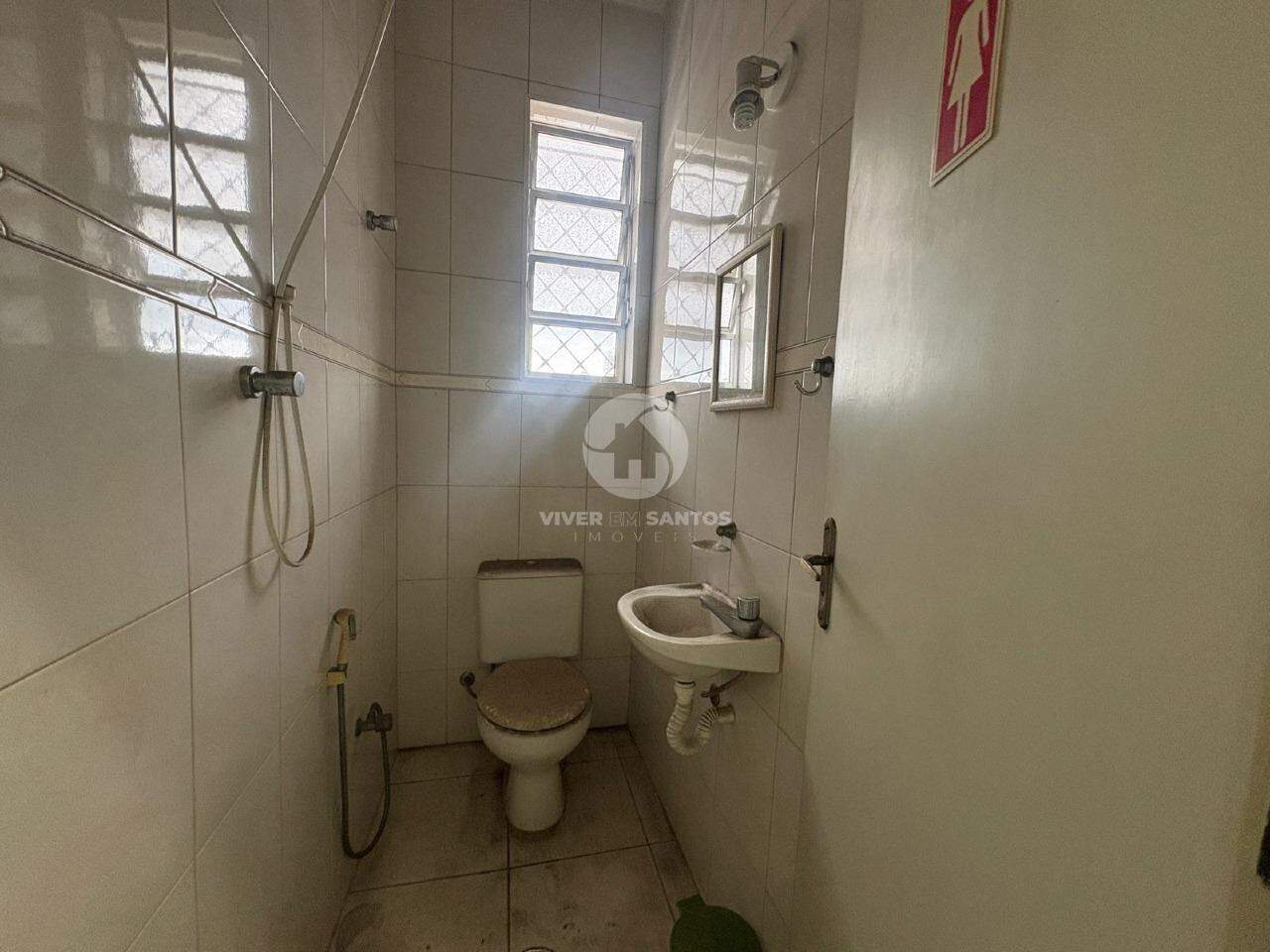 CASA À VENDA – ÓTIMA LOCALIZAÇÃO EM SANTOS em Vila Mathias, Santos — foto 6