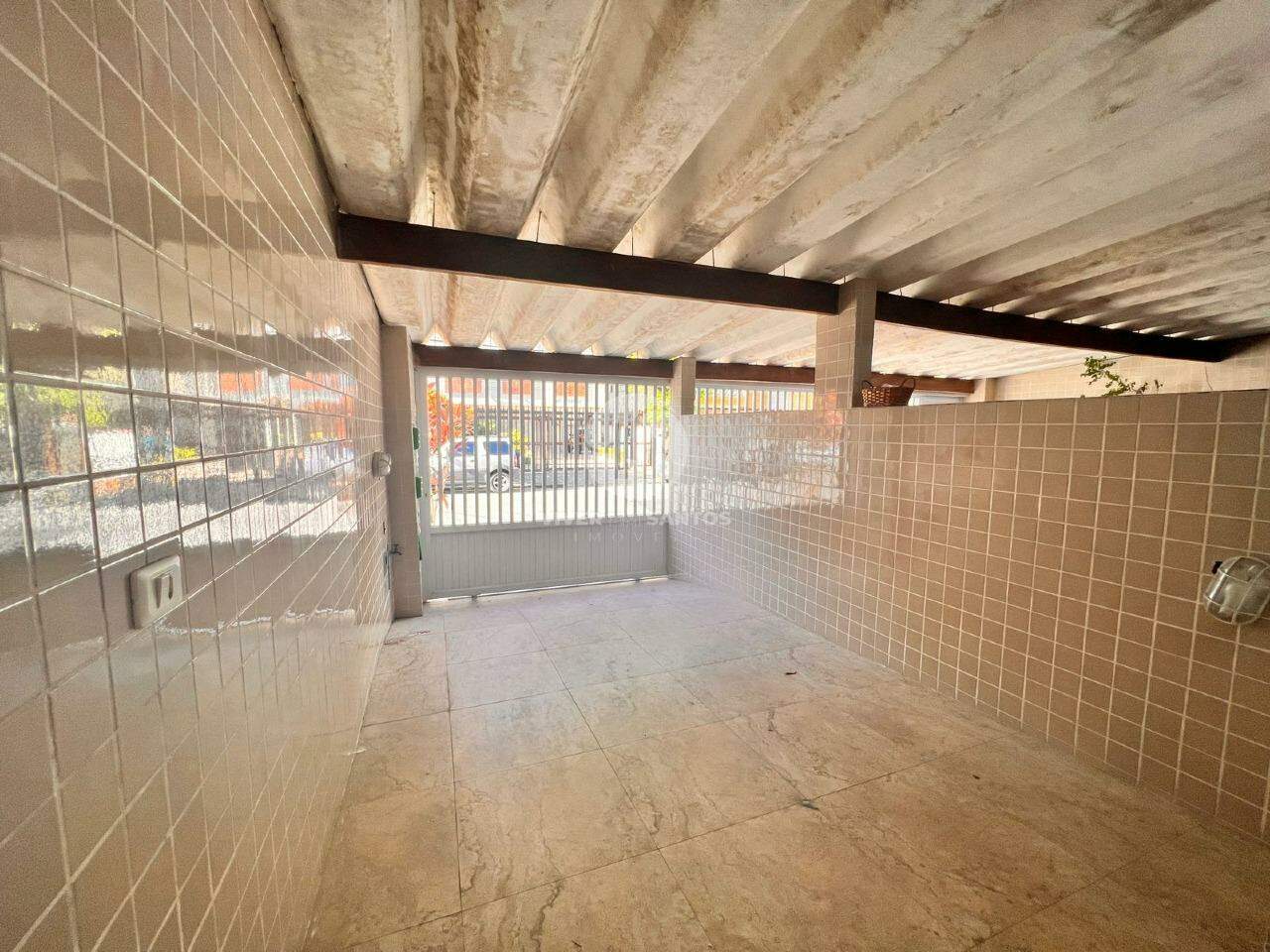 Casa sobreposta alta com 2 quartos e quintal no Boqueirão em Santos em Boqueirão, Santos — foto 22