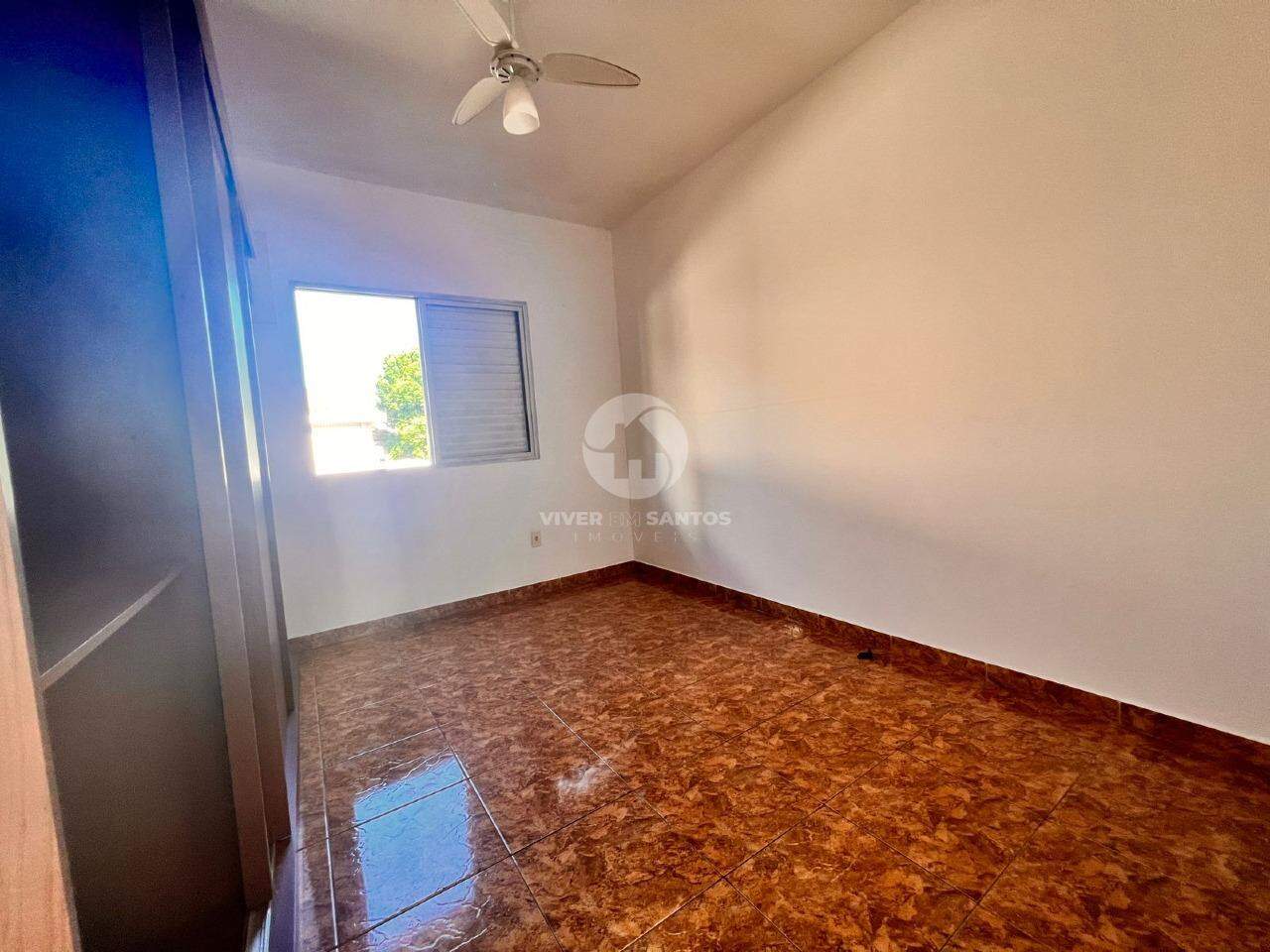 Casa sobreposta alta com 2 quartos e quintal no Boqueirão em Santos em Boqueirão, Santos — foto 10