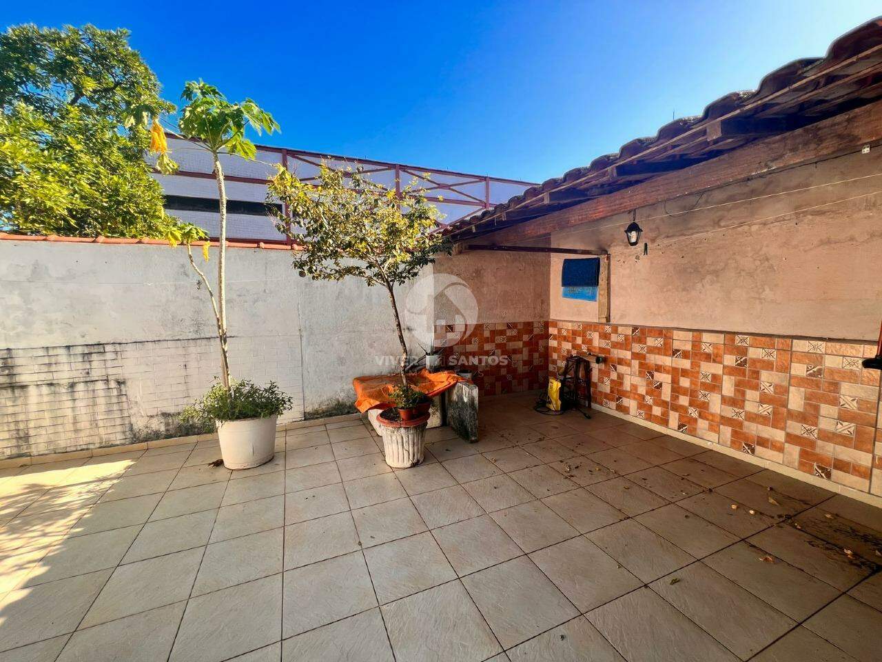 Casa sobreposta alta com 2 quartos e quintal no Boqueirão em Santos em Boqueirão, Santos — foto 18