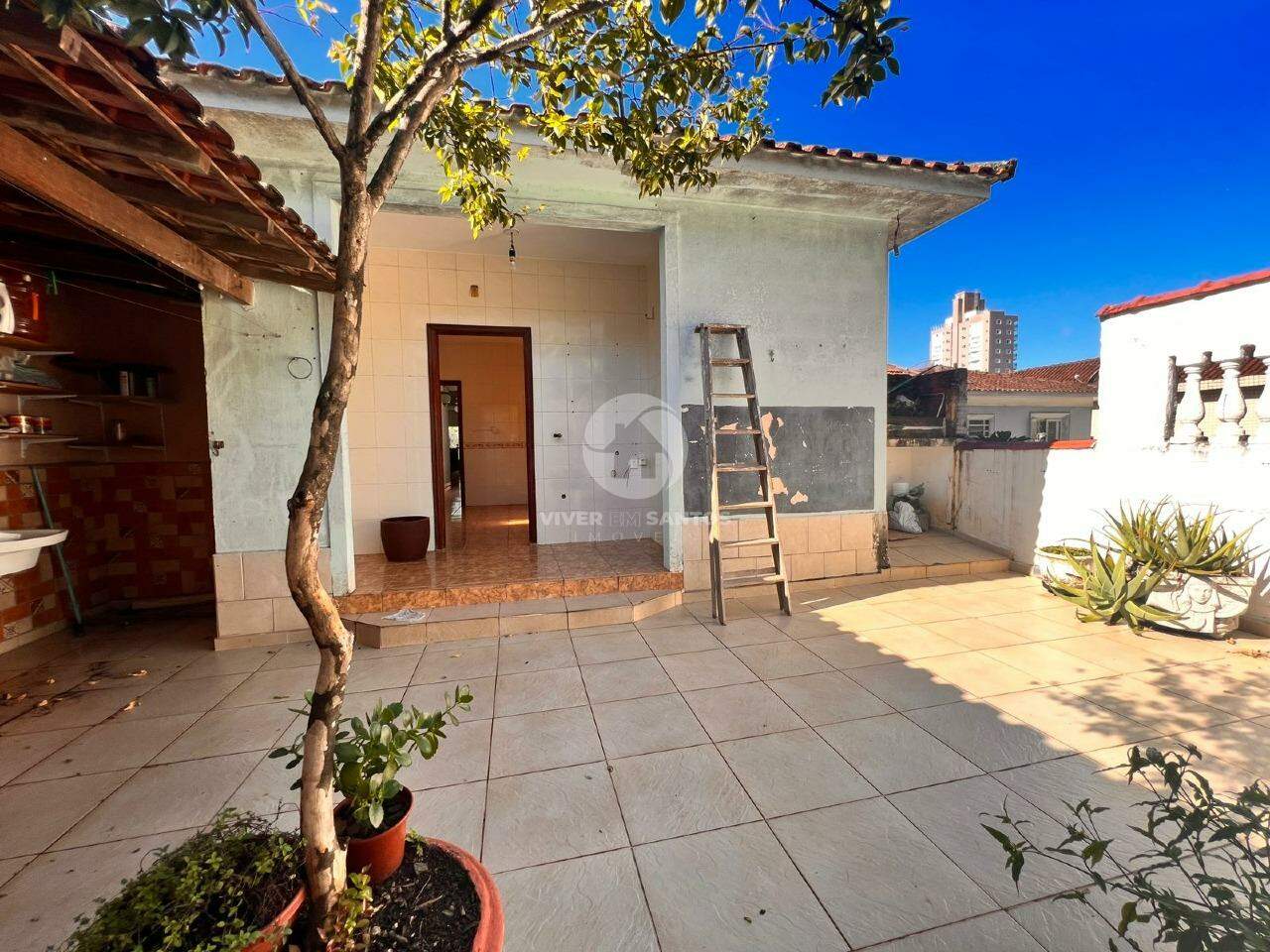 Casa sobreposta alta com 2 quartos e quintal no Boqueirão em Santos em Boqueirão, Santos — foto 14