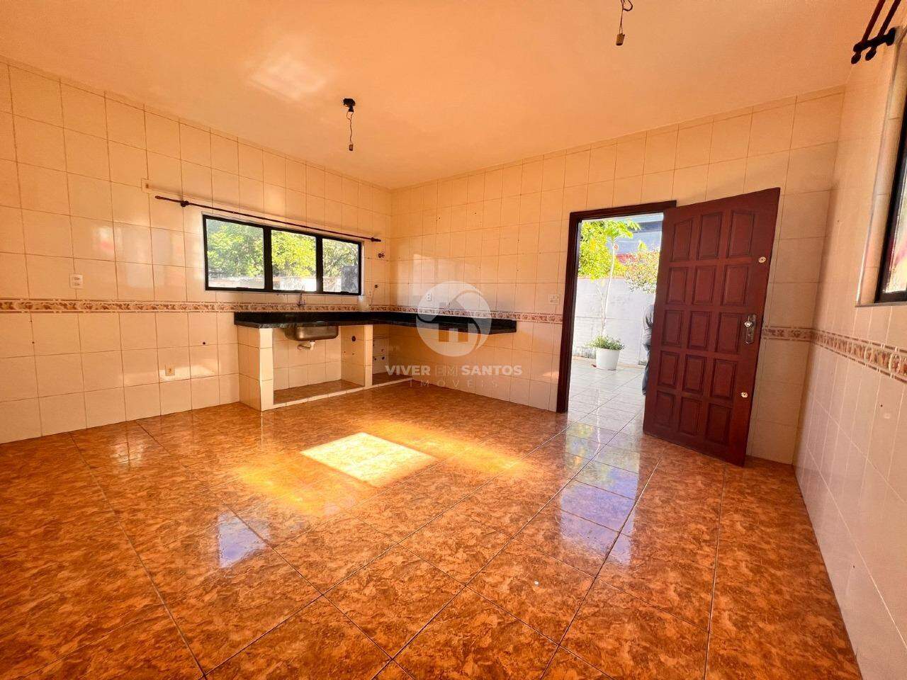 Casa sobreposta alta com 2 quartos e quintal no Boqueirão em Santos em Boqueirão, Santos — foto 13