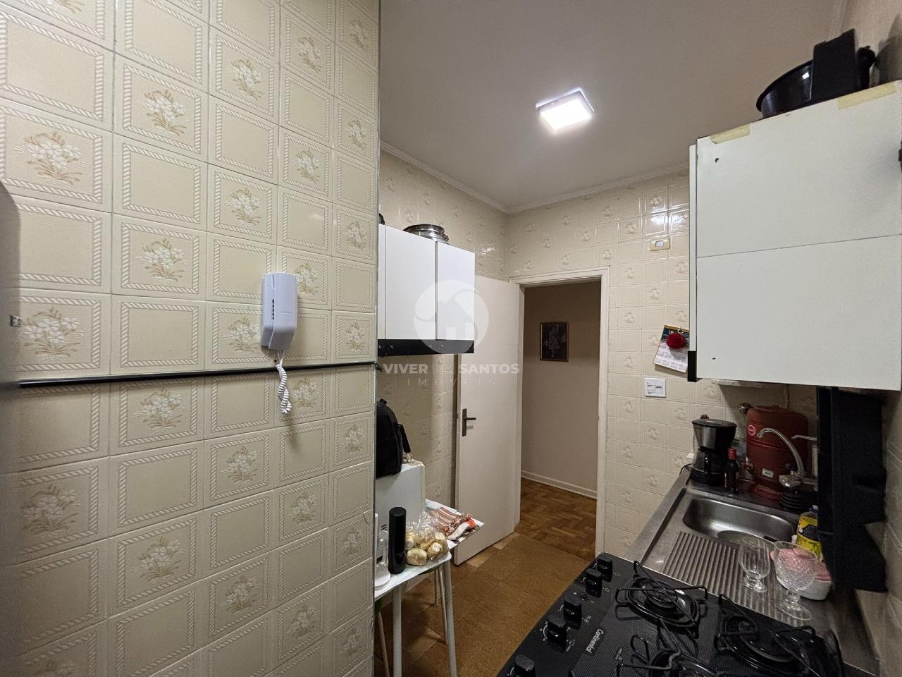 Apartamento na quadra da praia com 2 quartos e 2 banheiros no Gonzaga Santos/SP em Gonzaga, Santos — foto 8