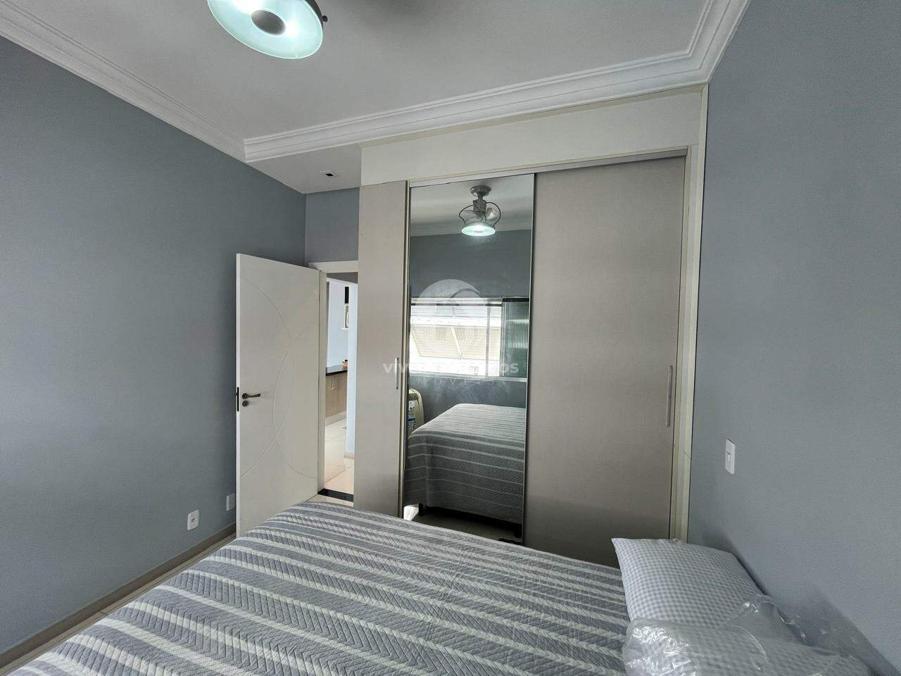 01 Dormitório à Venda no Gonzaga – 50m² Reformado, Próximo à Praia- mobiliado -Frente . em Gonzaga, Santos — foto 20