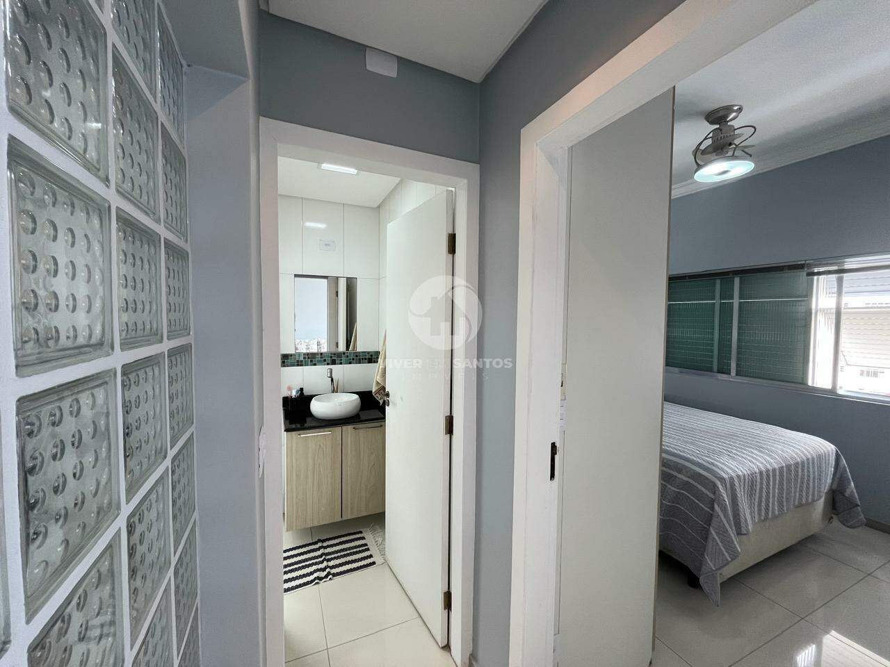 01 Dormitório à Venda no Gonzaga – 50m² Reformado, Próximo à Praia- mobiliado -Frente . em Gonzaga, Santos — foto 22