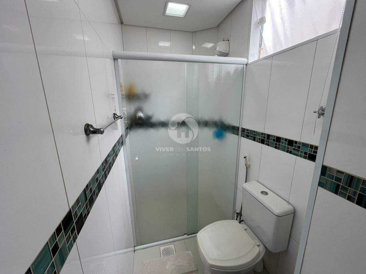 01 Dormitório à Venda no Gonzaga – 50m² Reformado, Próximo à Praia- mobiliado -Frente . em Gonzaga, Santos — foto 26