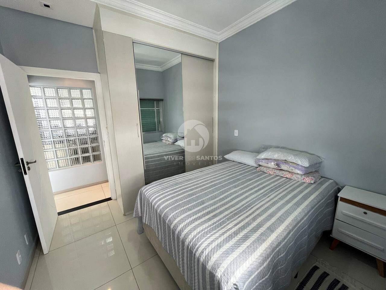 01 Dormitório à Venda no Gonzaga – 50m² Reformado, Próximo à Praia- mobiliado -Frente . em Gonzaga, Santos — foto 17