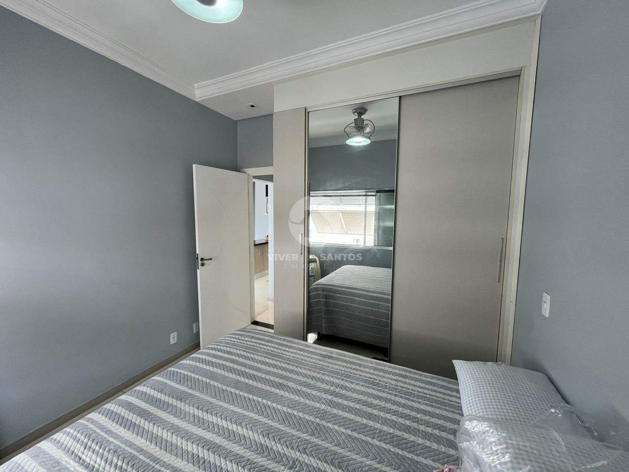 01 Dormitório à Venda no Gonzaga – 50m² Reformado, Próximo à Praia- mobiliado -Frente . em Gonzaga, Santos — foto 19
