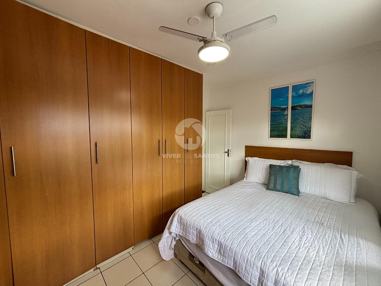 Apartamento reformado 2 quartos, elevador e vaga de garagem demarcada no Embaré - Santos/SP em Embaré, Santos — foto 6