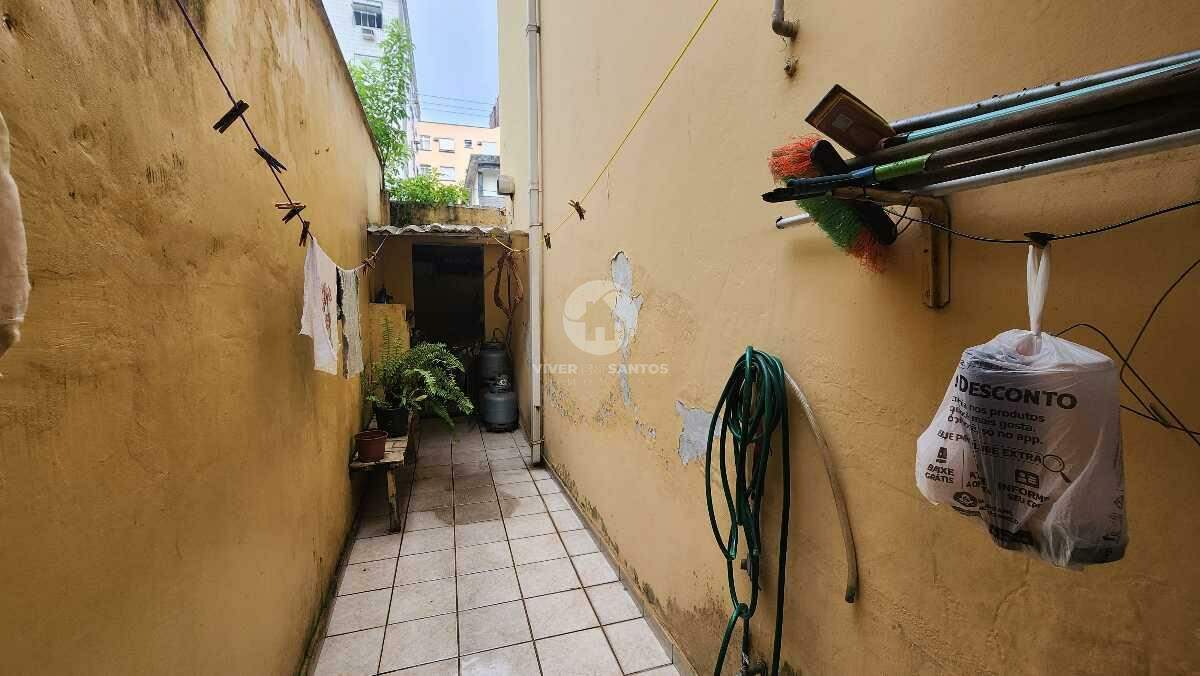 SOBRADO ISOLADO DE ESQUINA PARA MORADIA OU INVESTIMENTO em Aparecida, Santos — foto 6