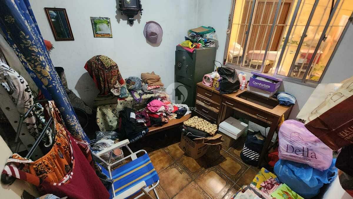 SOBRADO ISOLADO DE ESQUINA PARA MORADIA OU INVESTIMENTO em Aparecida, Santos — foto 14
