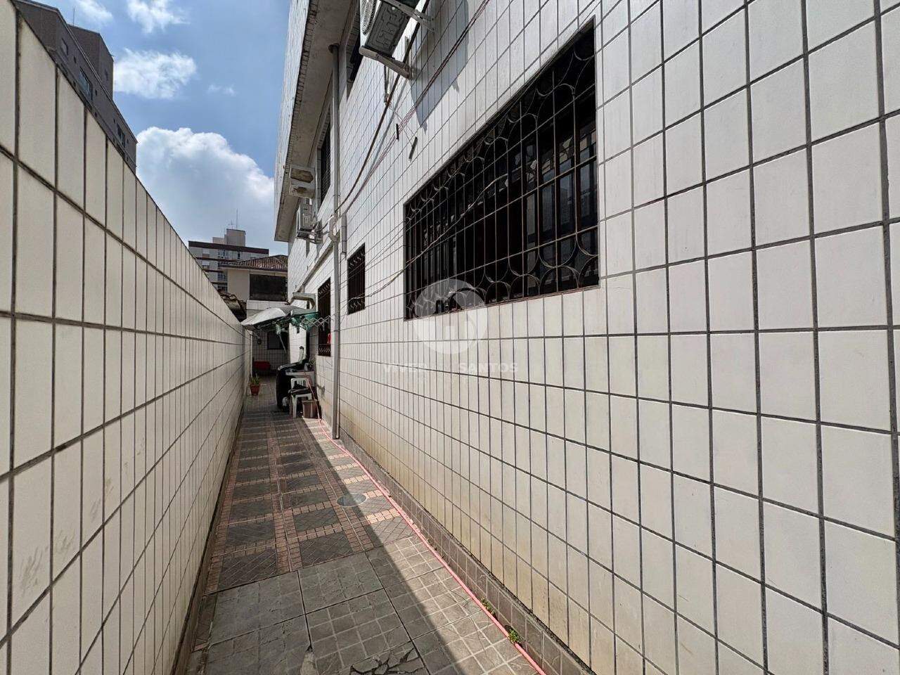 Casa tipo sobreposta à venda no bairro do Marapé em Marapé, Santos — foto 24