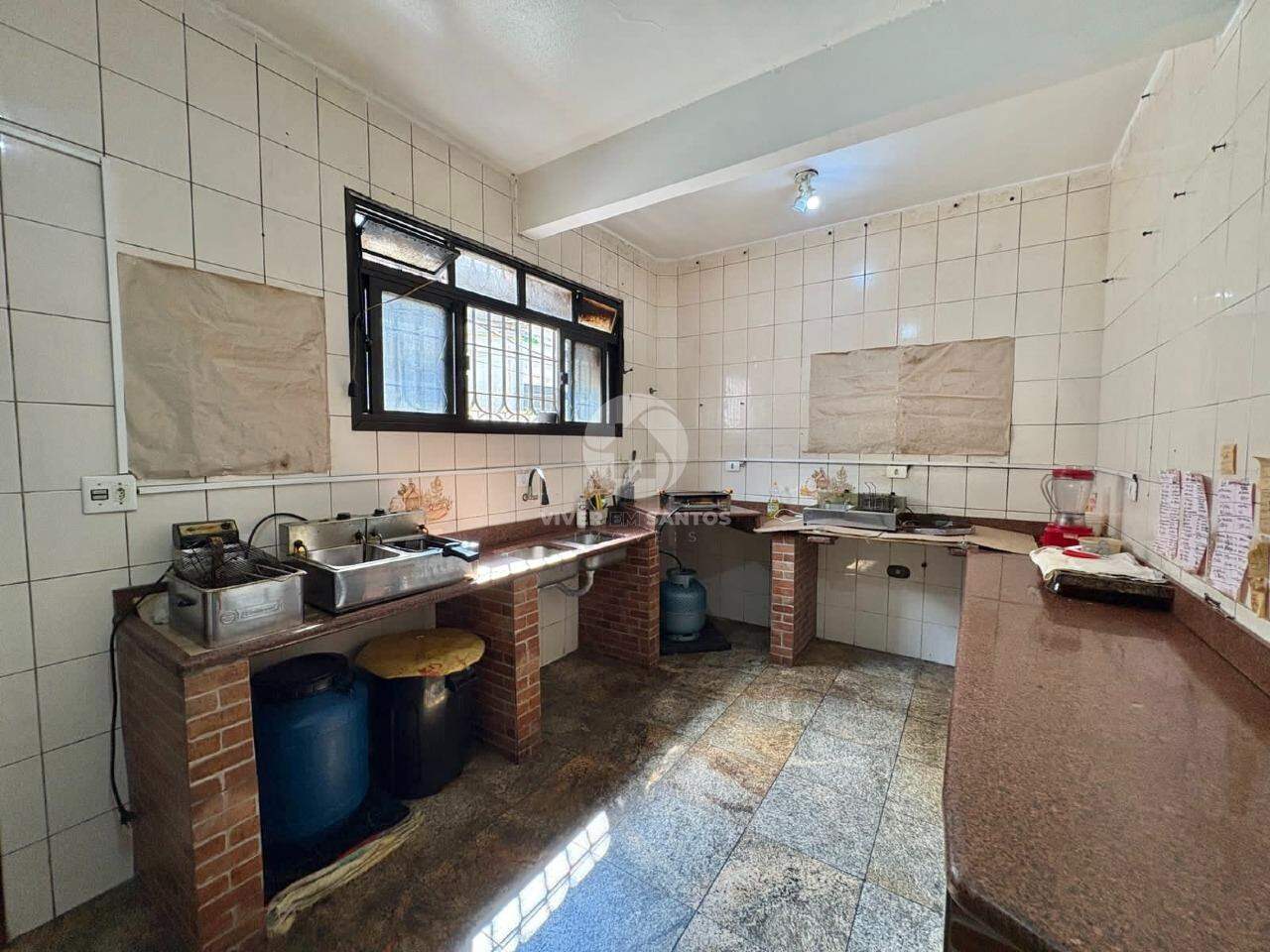 Casa tipo sobreposta à venda no bairro do Marapé em Marapé, Santos — foto 15