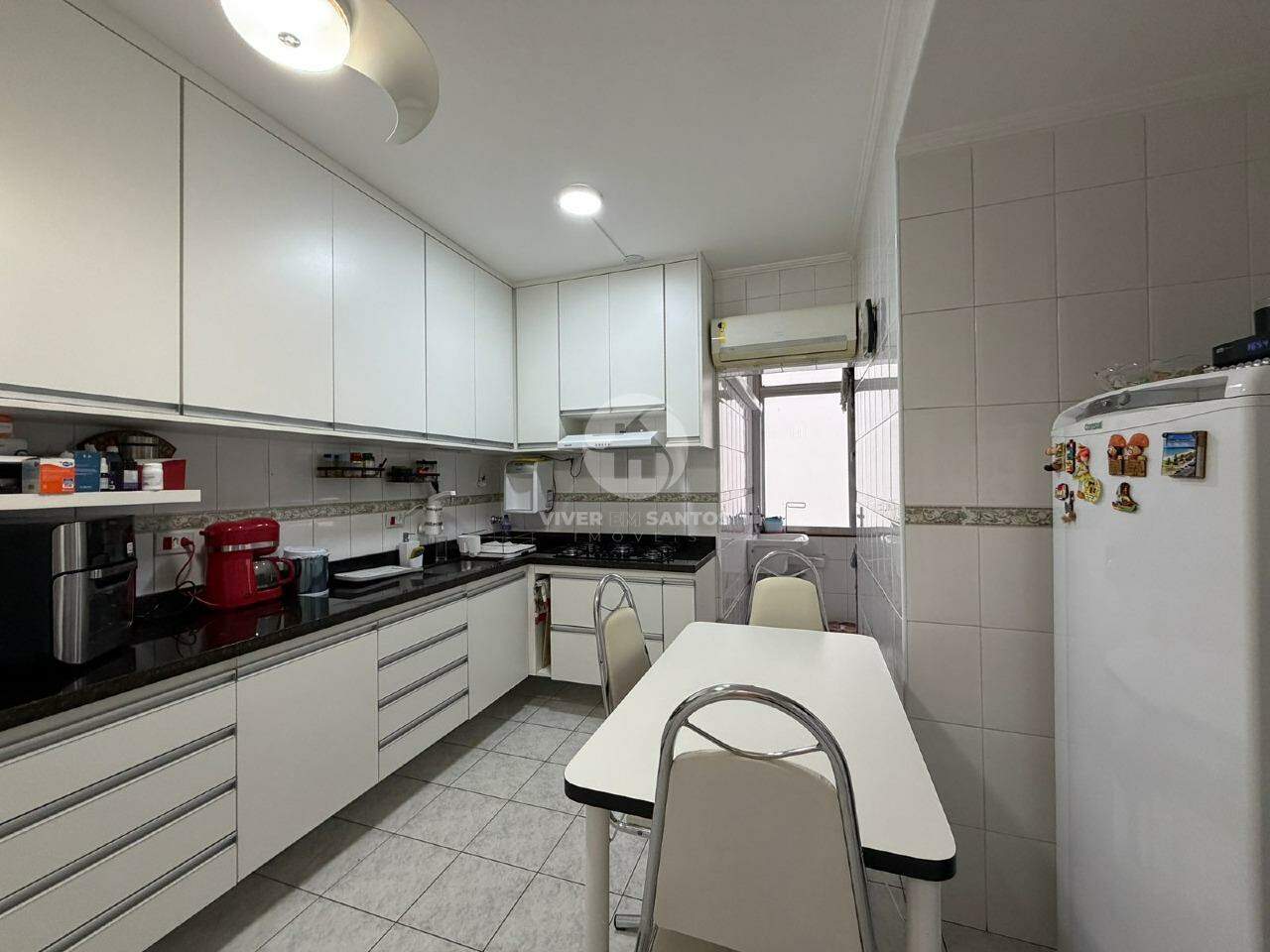 Apartamento 3 Dormitórios, 2 Suítes, Reformado e na Quadra da Praia na Ponta da Praia - Santos SP em Ponta da Praia, Santos — foto 15