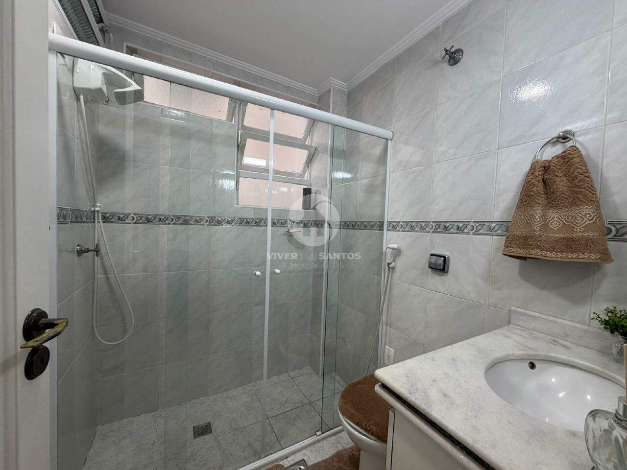 Apartamento 3 Dormitórios, 2 Suítes, Reformado e na Quadra da Praia na Ponta da Praia - Santos SP em Ponta da Praia, Santos — foto 12