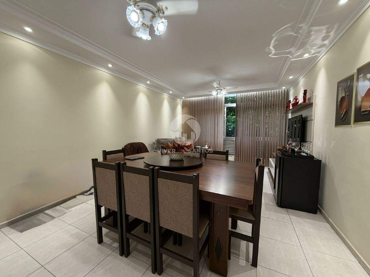 Apartamento 3 Dormitórios, 2 Suítes, Reformado e na Quadra da Praia na Ponta da Praia - Santos SP em Ponta da Praia, Santos — foto 3