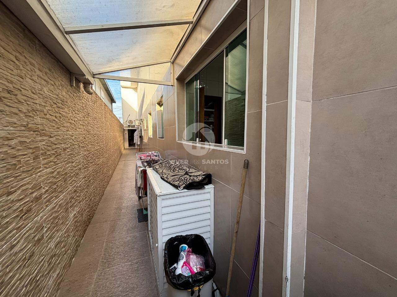 Casa Sobreposta Baixa com 3 quartos, quintal e 2 vagas de garagem Macuco - Santos/SP em Macuco, Santos — foto 22