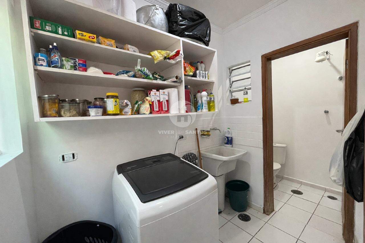 Casa Sobreposta Baixa com 3 quartos, quintal e 2 vagas de garagem Macuco - Santos/SP em Macuco, Santos — foto 19