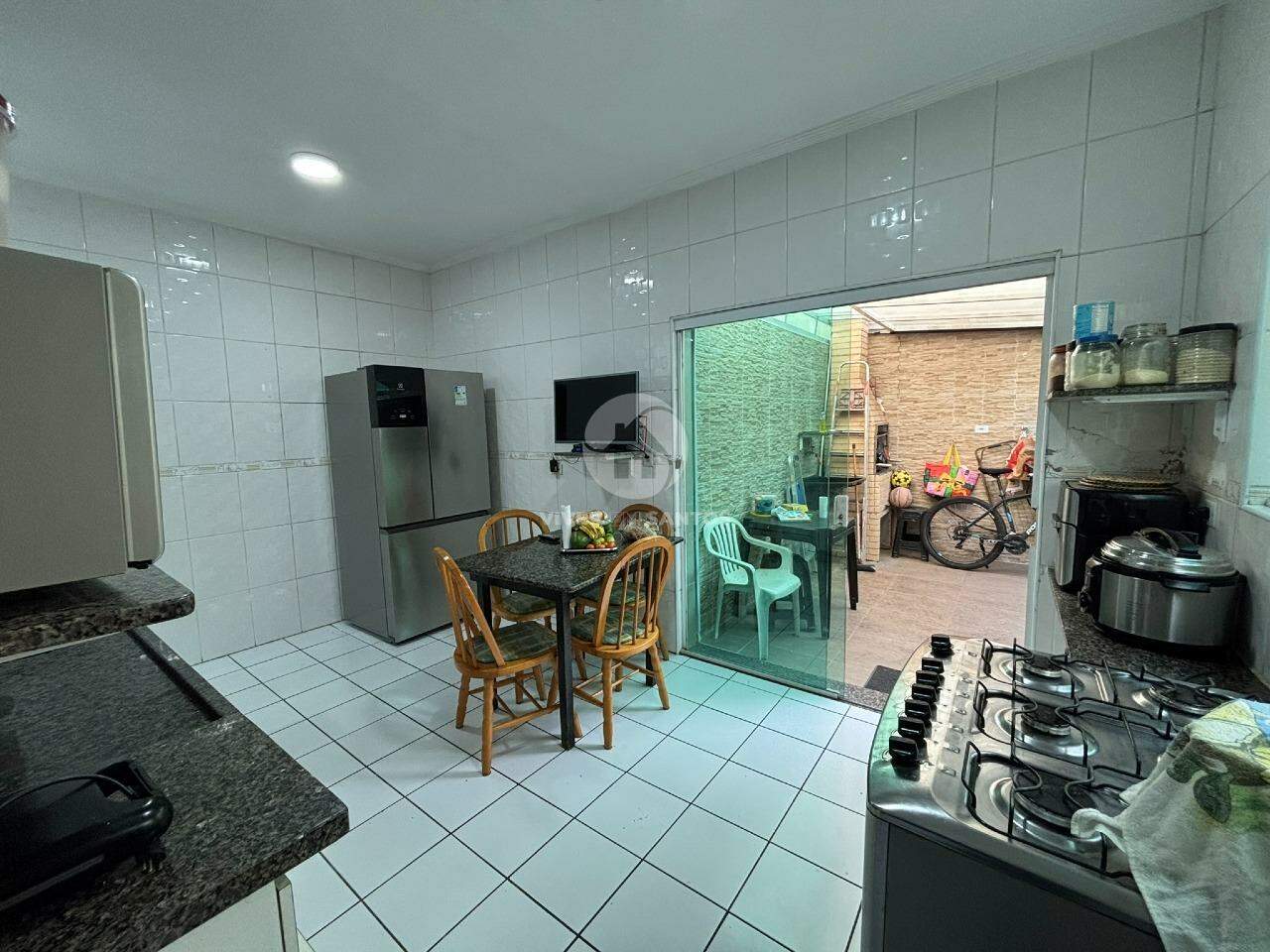 Casa Sobreposta Baixa com 3 quartos, quintal e 2 vagas de garagem Macuco - Santos/SP em Macuco, Santos — foto 18