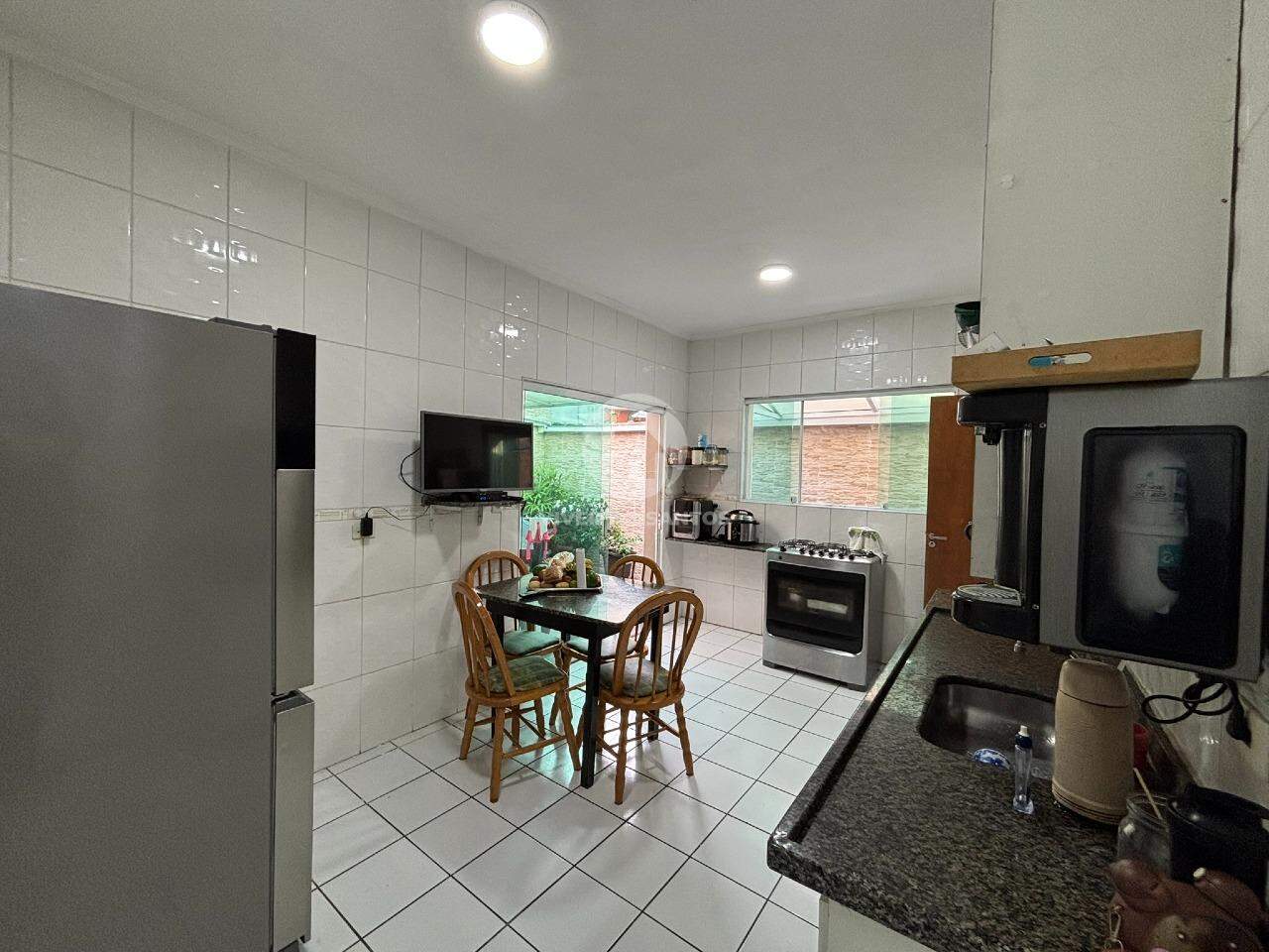 Casa Sobreposta Baixa com 3 quartos, quintal e 2 vagas de garagem Macuco - Santos/SP em Macuco, Santos — foto 16