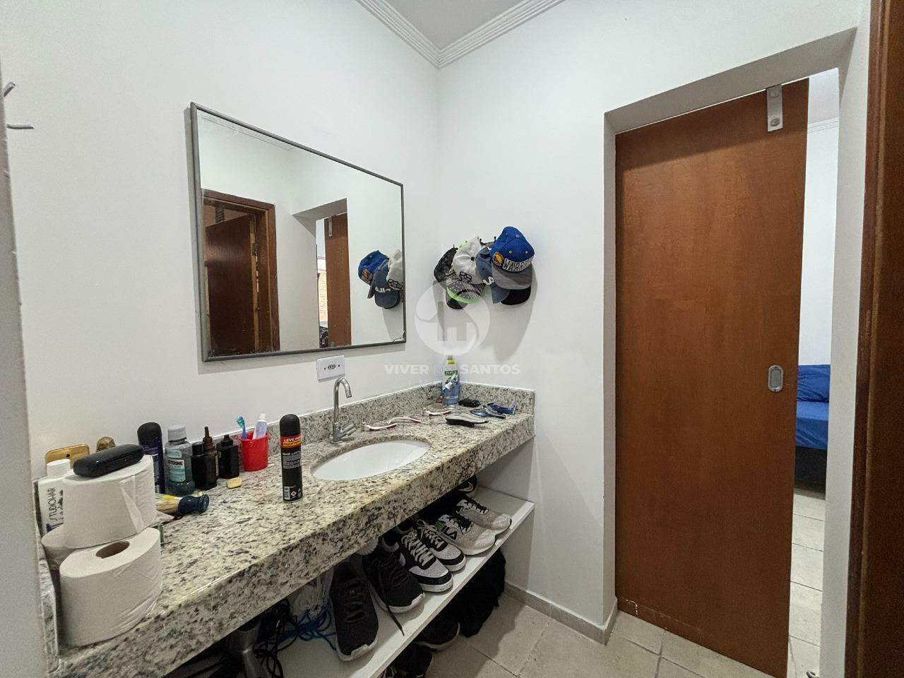 Casa Sobreposta Baixa com 3 quartos, quintal e 2 vagas de garagem Macuco - Santos/SP em Macuco, Santos — foto 11