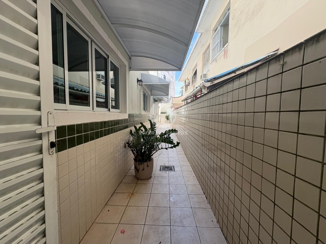 SOBREPOSTA BAIXA COM PISCINA À VENDA NA PONTA DA PRAIA EM SANTOS — 4 QUARTOS, 2 SUÍTES E 2 VAGAS em Ponta da Praia, Santos — foto 26
