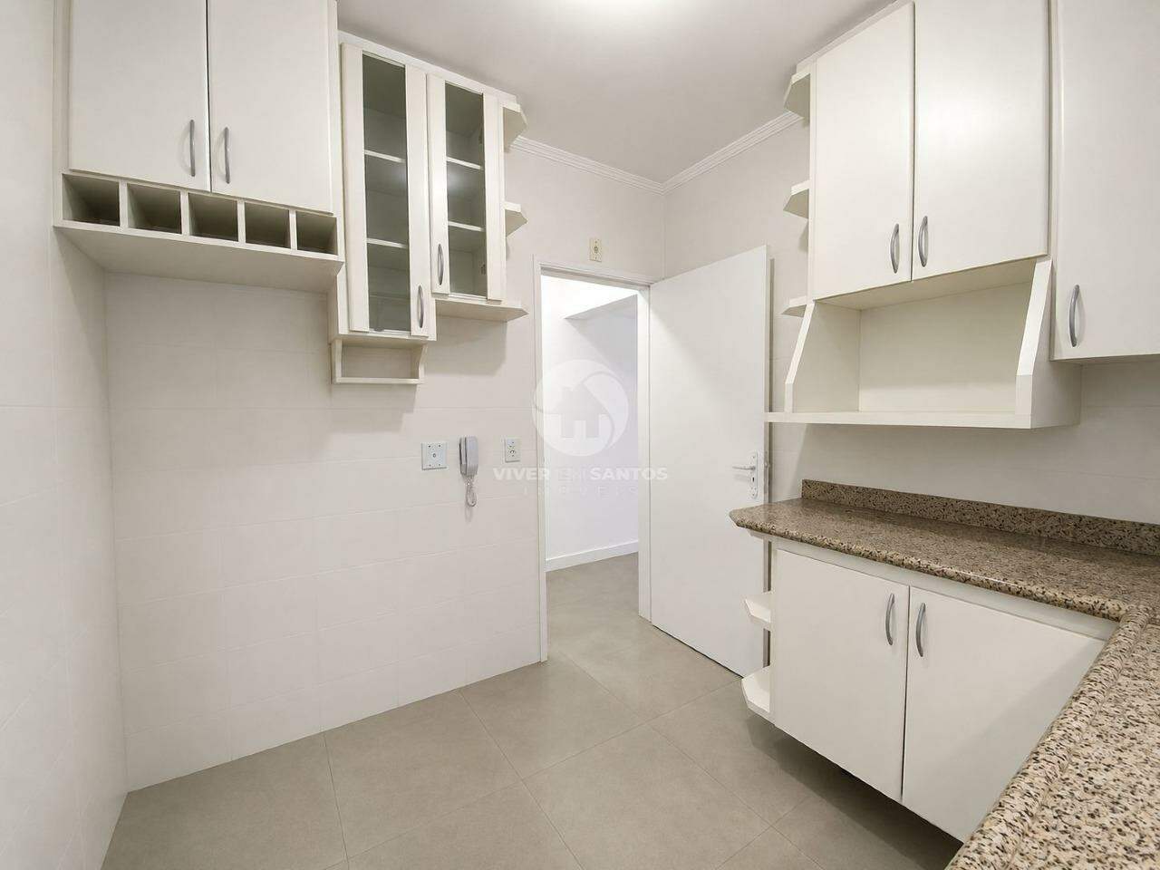 Apartamento de um quarto reformado próximo ao canal 3- Santos em Encruzilhada, Santos — foto 8