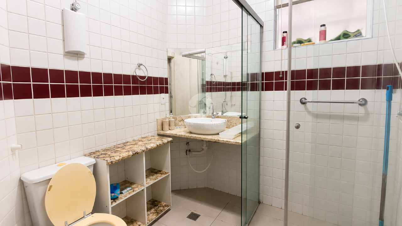 Apartamento a 1 Quadra da Praia com 3 Dormitórios no José Menino em José Menino, Santos — foto 10