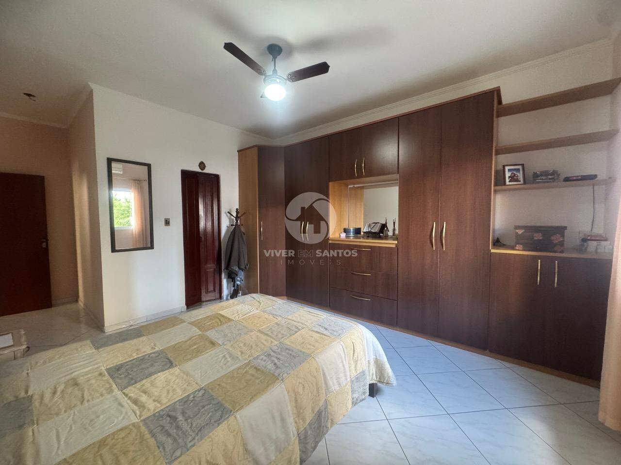 Casa Sobreposta Alta 3 dormitórios, 2 Vagas e Área Gourmet com Churrasqueira - Marapé Santos SP em Marapé, Santos — foto 13