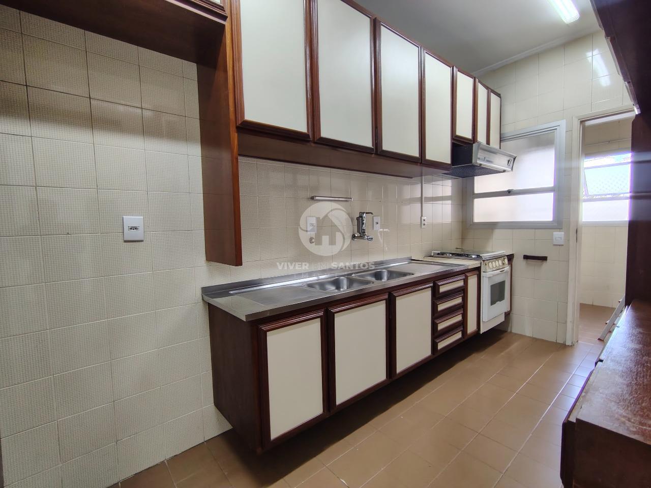 Apartamento 2 Dormitórios, Suíte, de Frente e Próximo à Praia no José Menino - Santos SP em José Menino, Santos — foto 6