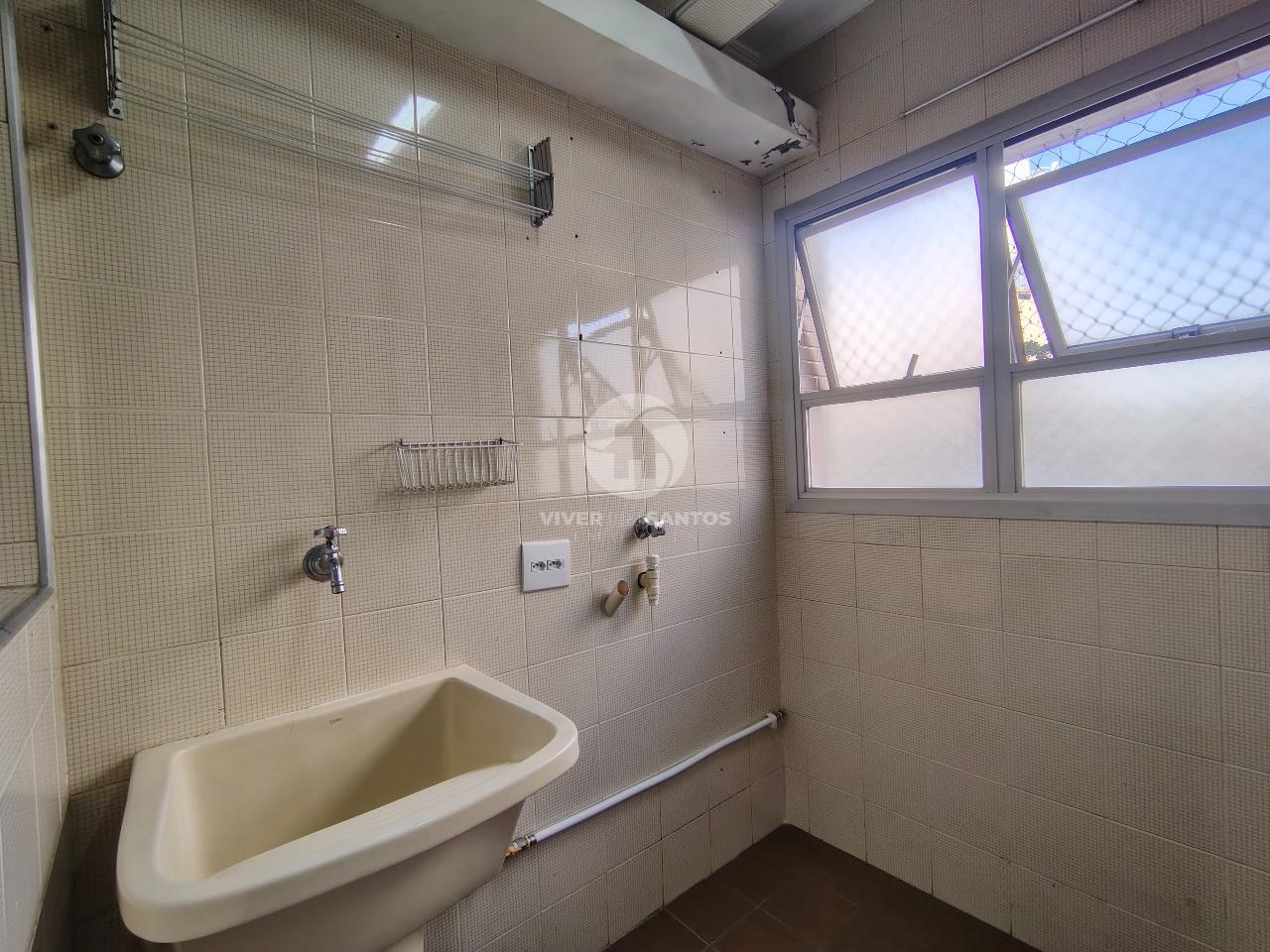 Apartamento 2 Dormitórios, Suíte, de Frente e Próximo à Praia no José Menino - Santos SP em José Menino, Santos — foto 9