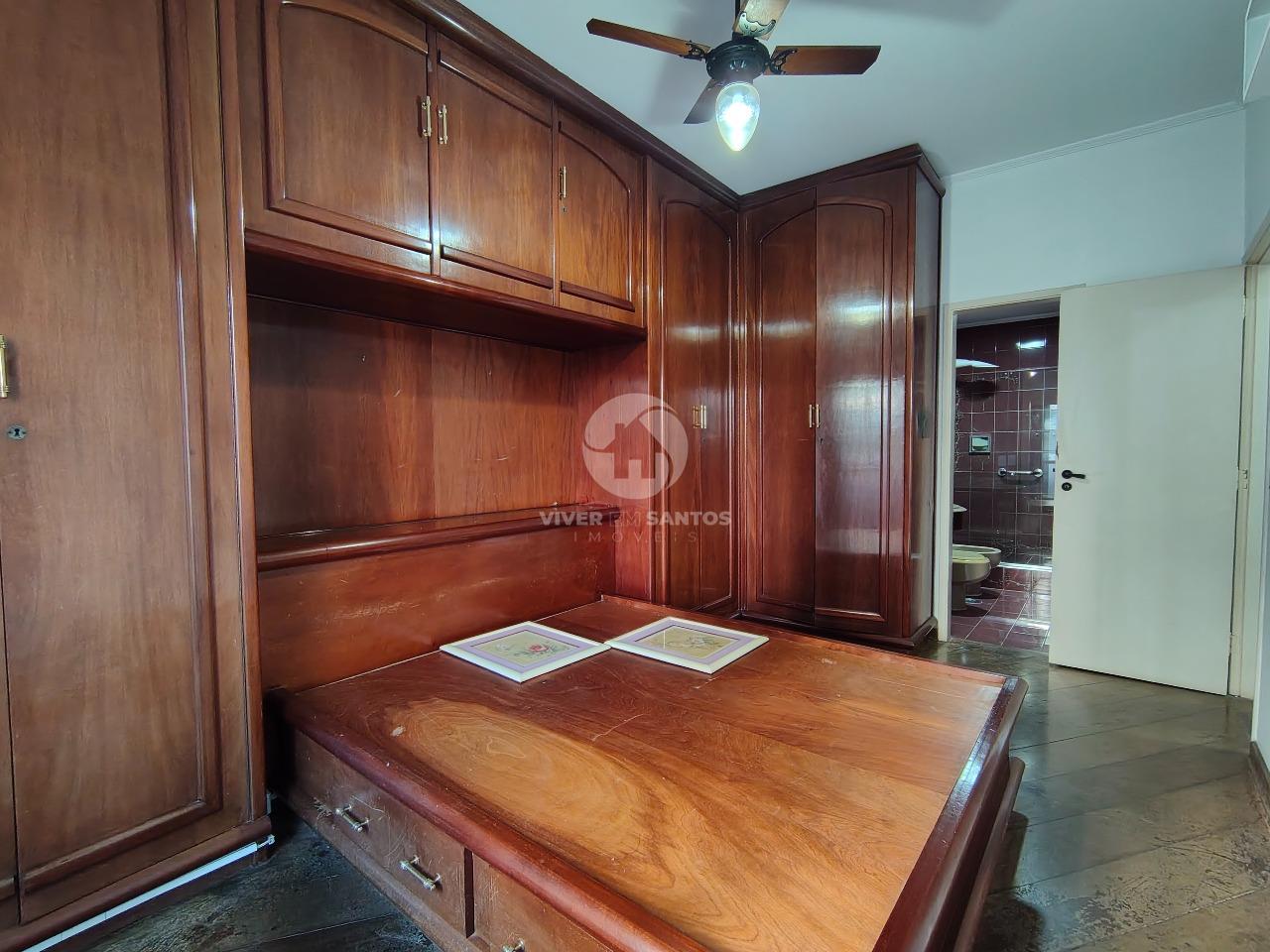Apartamento 2 Dormitórios, Suíte, de Frente e Próximo à Praia no José Menino - Santos SP em José Menino, Santos — foto 15