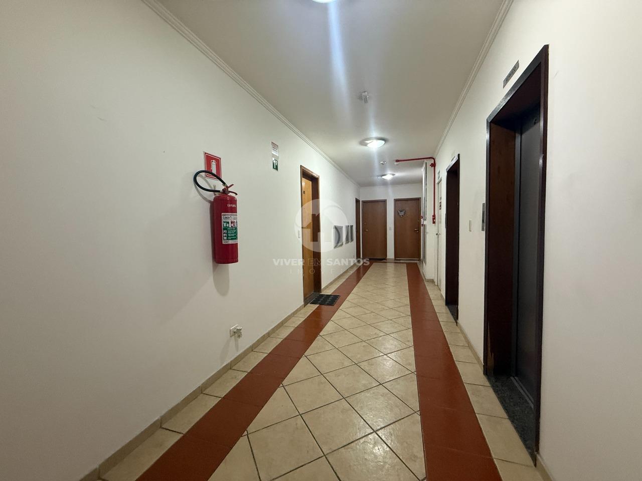 Apartamento 2 Dormitórios, Vaga Demarcada e Elevador no Campo Grande - Santos SP em Campo Grande, Santos — foto 2