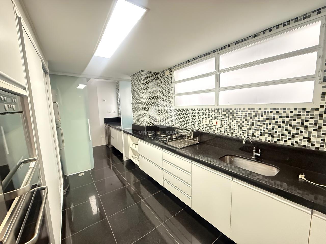 Apartamento 2 Dormitórios, Suíte, Porteira Fechada e 1 Quadra da Praia no Gonzaga - Santos SP em Gonzaga, Santos — foto 16