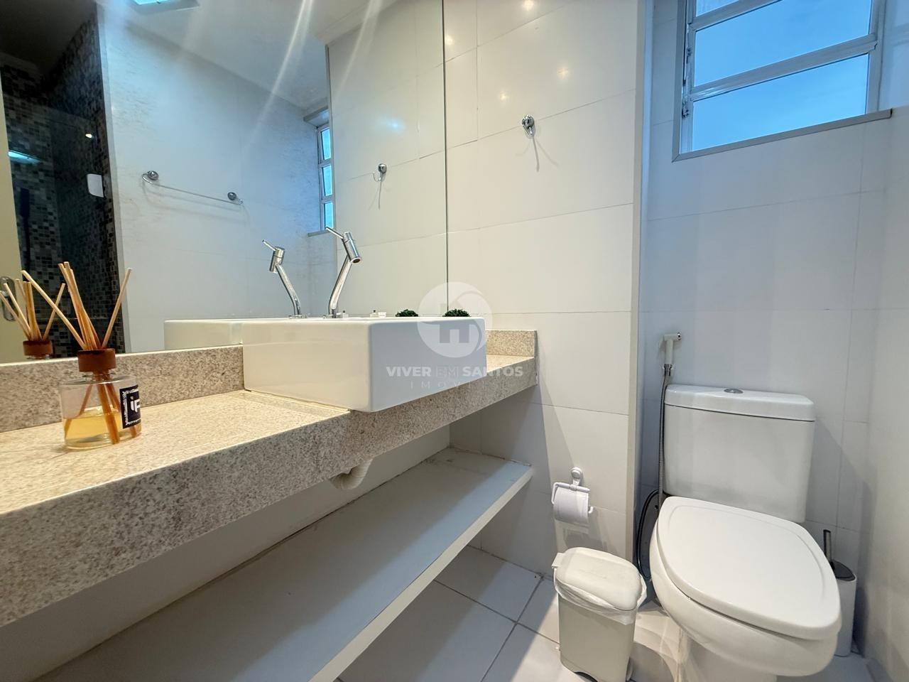 Apartamento 2 Dormitórios, Suíte, Porteira Fechada e 1 Quadra da Praia no Gonzaga - Santos SP em Gonzaga, Santos — foto 8