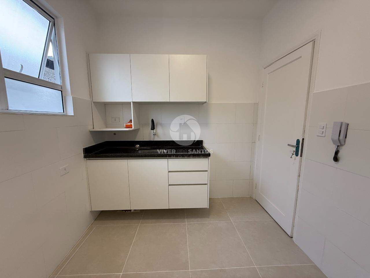 Apartamento 2 Dormitórios, de Frente e Excelente Localização no Marapé - Santos SP em Marapé, Santos — foto 7