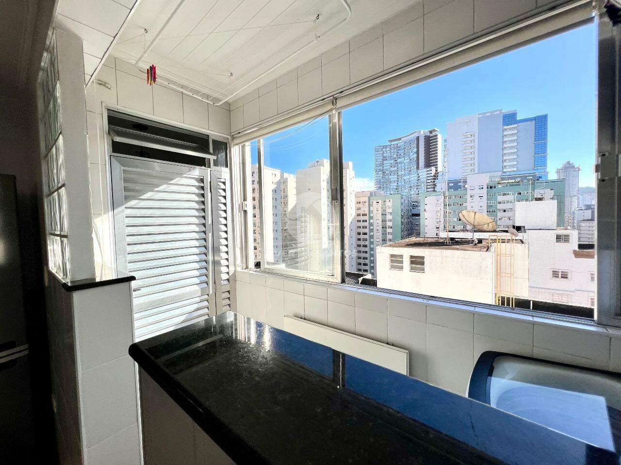 Lindo Apartamento 2 Dormitórios, Porteira Fechada, quadra da praia, Pompéia - Santos SP em Pompéia, Santos — foto 27