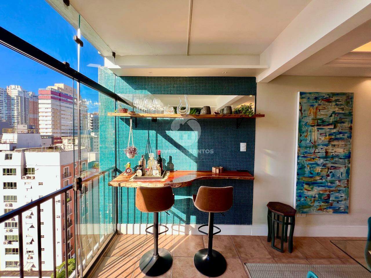 Lindo Apartamento 2 Dormitórios, Porteira Fechada, quadra da praia, Pompéia - Santos SP em Pompéia, Santos — foto 5