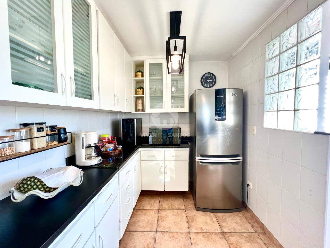 Lindo Apartamento 2 Dormitórios, Porteira Fechada, quadra da praia, Pompéia - Santos SP em Pompéia, Santos — foto 12