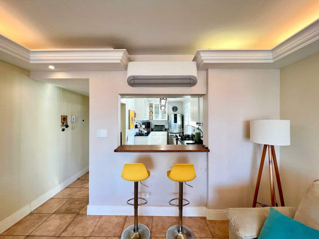 Lindo Apartamento 2 Dormitórios, Porteira Fechada, quadra da praia, Pompéia - Santos SP em Pompéia, Santos — foto 9