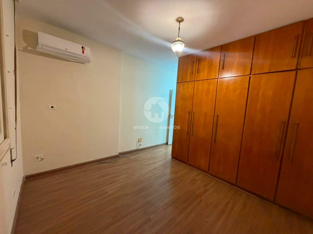 Apartamento 3 Dormitórios, 1 Vaga Demarcada e Próximo à Praia na Pompéia - Santos SP em Pompéia, Santos — foto 5