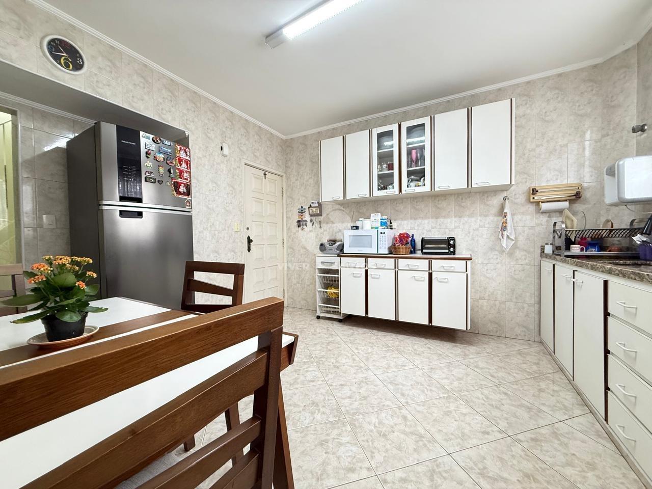 Apartamento 3 Dormitórios, Suíte e Dependência Completa na Ponta da Praia - Santos SP em Ponta da Praia, Santos — foto 17