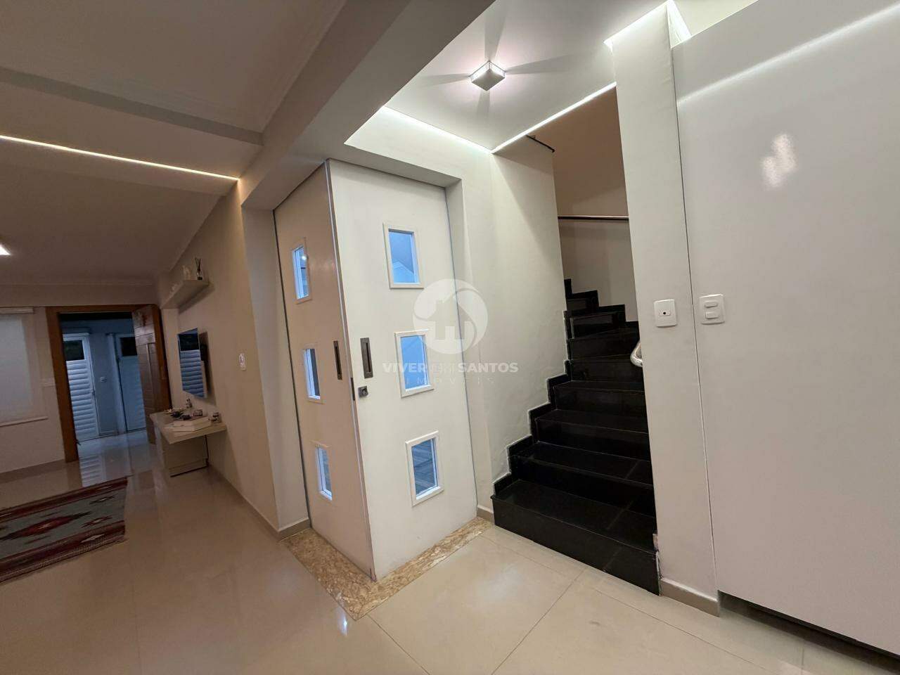Casa 3 Suítes, 3 Vagas, Mobiliada e Alto Padrão no Gonzaga - Santos SP em Gonzaga, Santos — foto 13