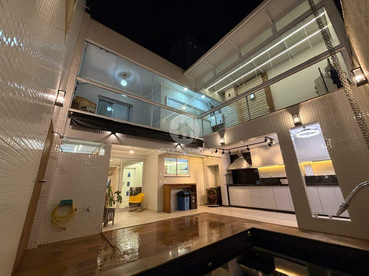 Casa 3 Suítes, 3 Vagas, Mobiliada e Alto Padrão no Gonzaga - Santos SP em Gonzaga, Santos — foto 9